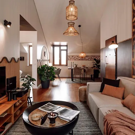 Amba - 2 Bedrooms In Bica Appartement