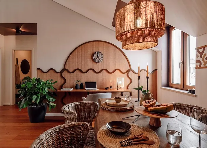 Amba - 2 Bedrooms In Bica Διαμέρισμα *