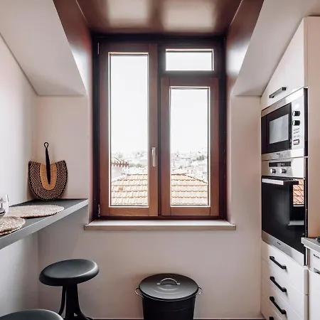 Amba - 2 Bedrooms In Bica Appartamento Lisbona