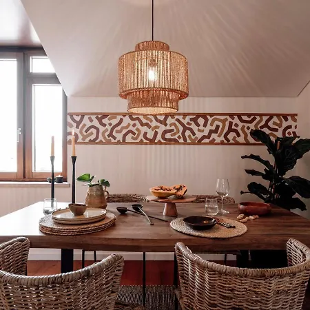 Amba - 2 Bedrooms In Bica ליסבון